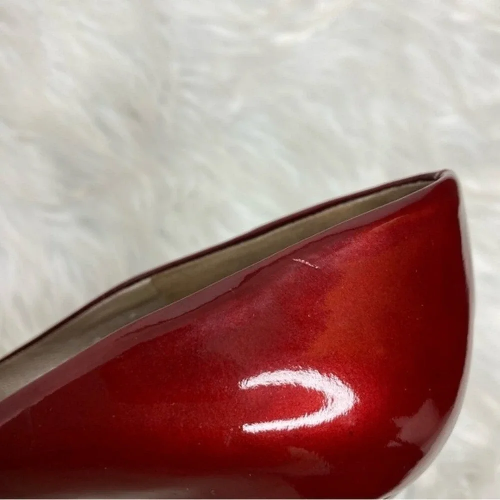 Salvatore Ferragamo Women Red Patent Leather Metallic Pumps Heels Size 9 B Italy
